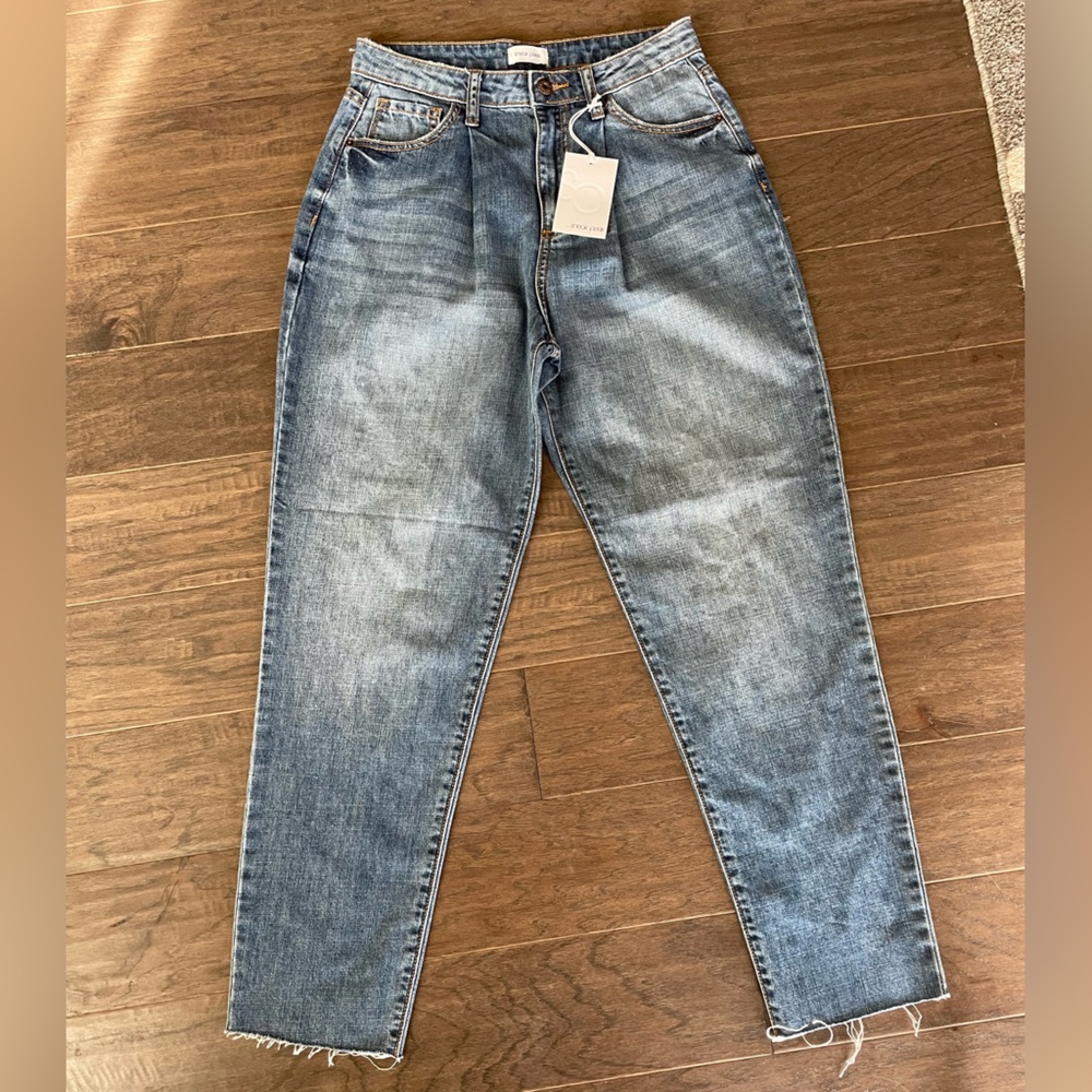 Sneak Peak | Straight Leg Mom Jeans